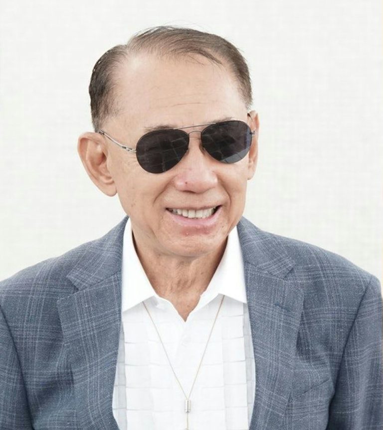 楊受成博士新春豪派足金財神利是，盡顯老闆風範