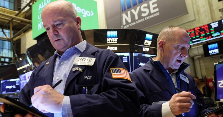 美股暴跌！道指狂瀉700點