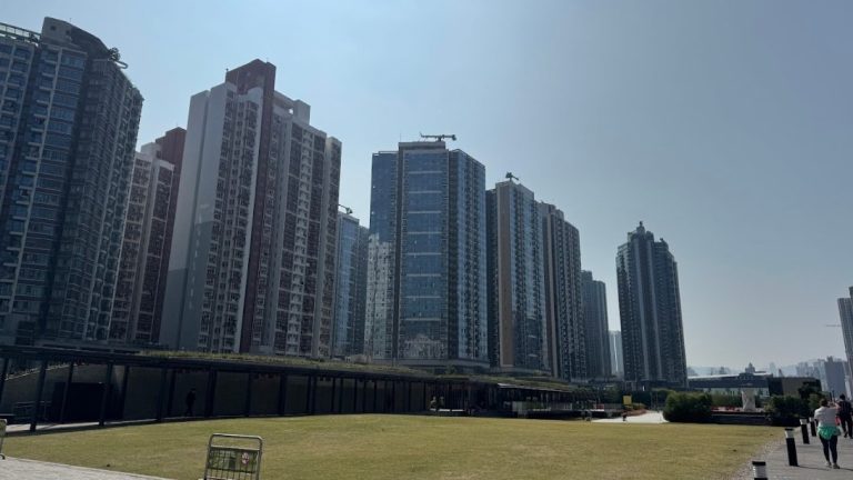 樓按息跌穿2.7 供平過租成真