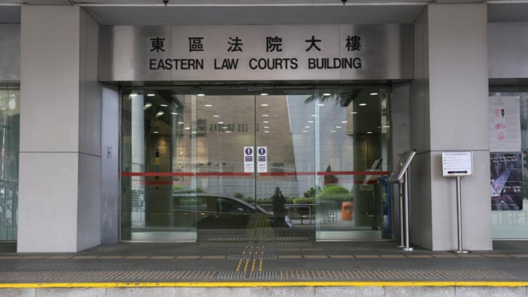 財務經理冒簽支票 5年盜公司1880萬被捕